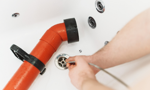 Debouchage canalisation salle de bain avec un furest de plomberie