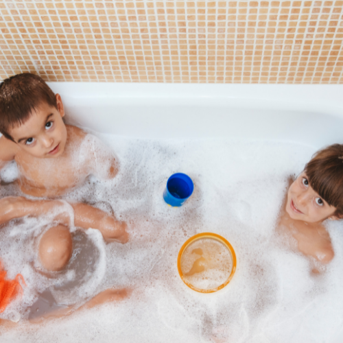 5 conseils pour choisir des meubles salle de bain d'enfants