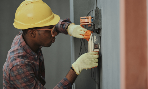 Qui appelez pour la mise en conformite electricite en belgique