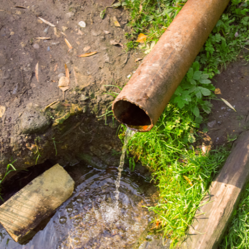 Astuces pour déboucher un tuyau d’égouts soi-même